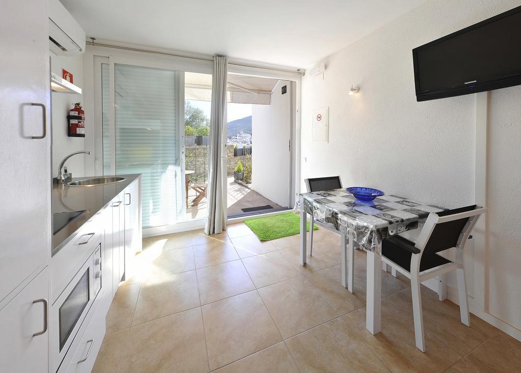 Aparthotel L'Heretat Cadaqués Εξωτερικό φωτογραφία